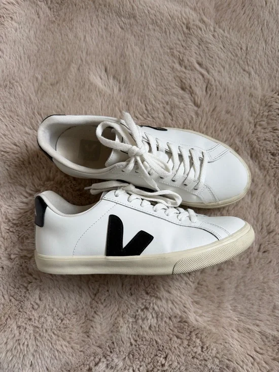 Women’s Veja Campo Tennis Sneaker Black White Size 7 - Picture 1 of 9